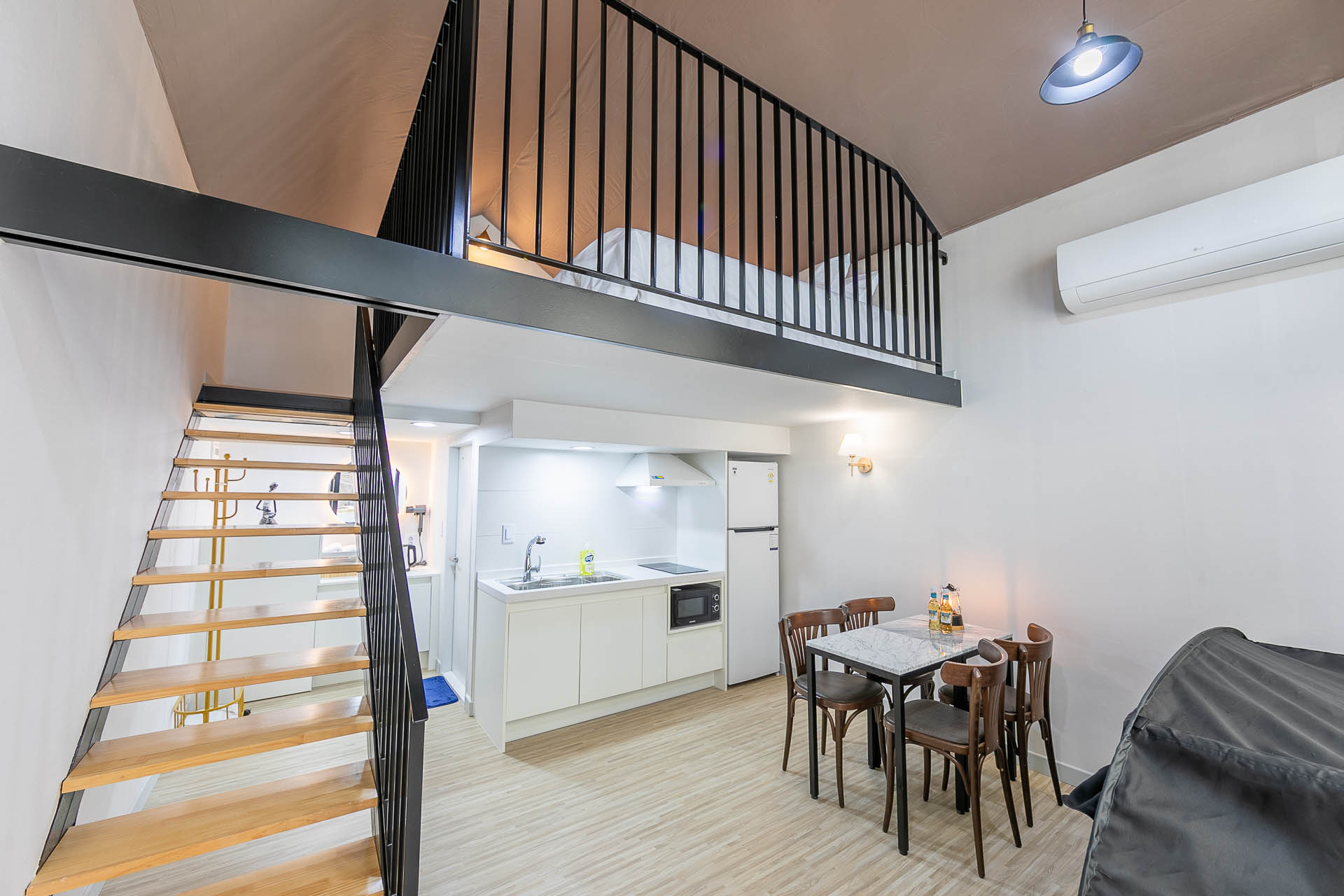 bb93c63b56013d75e15b95795c5083d4_1733190256_8294.jpg bb93c63b56013d75e15b95795c5083d4_1733190256_8294.jpg