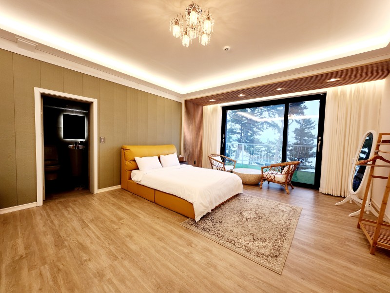 902ce620a39fa1d926366590f81249ca_1749827564_0246.jpg 902ce620a39fa1d926366590f81249ca_1749827564_0246.jpg